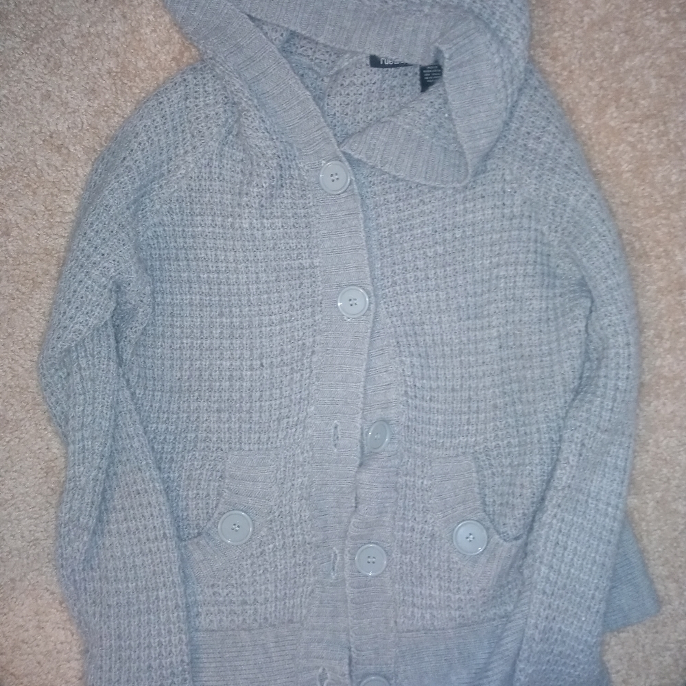 Hooded sweater